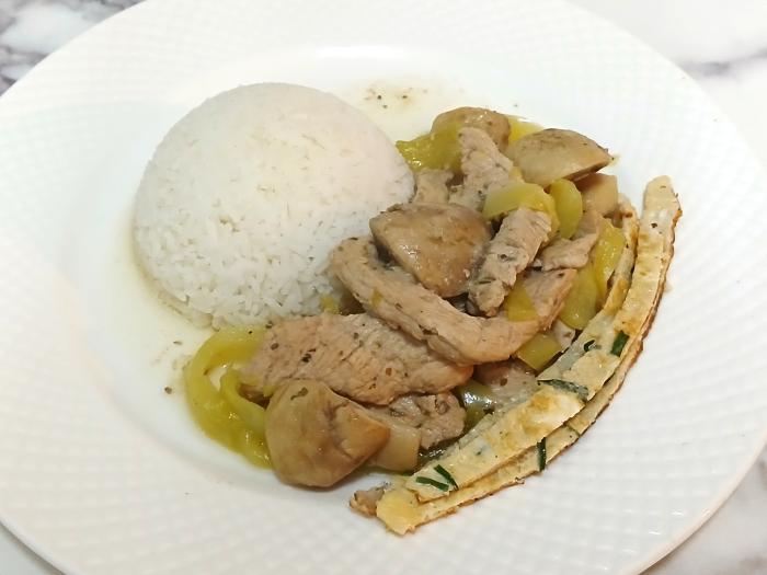 Jak uvařit celestýnské nudličky? Snadné recept, připravený za 30 - 45 minut